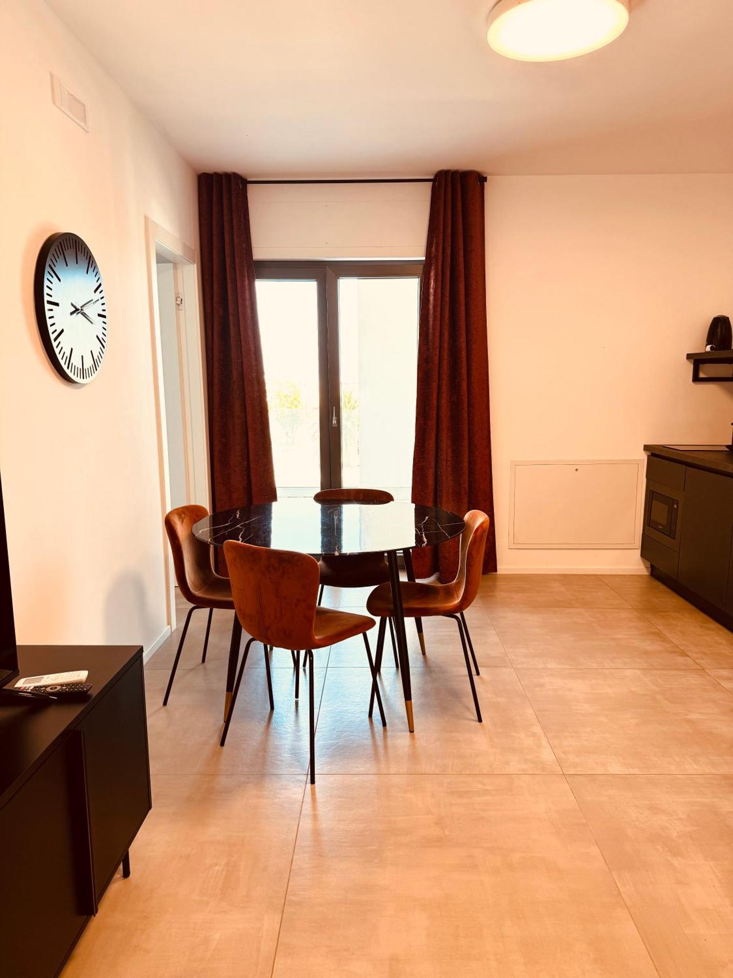 Marisabella Suite 6 Барі Екстер'єр фото